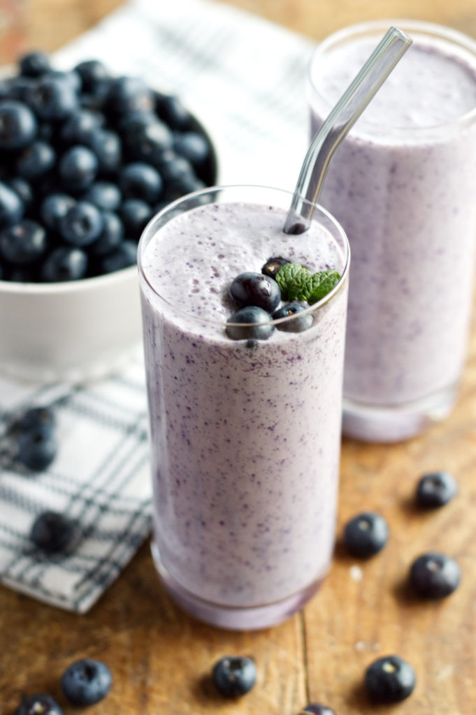 Keto Smoothie - Best Low Carb Blueberry Smoothie Recipe