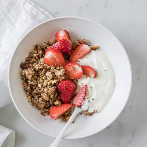Keto Granola Crunchy Breakfast Cereal - Low Carb Granola Recipe