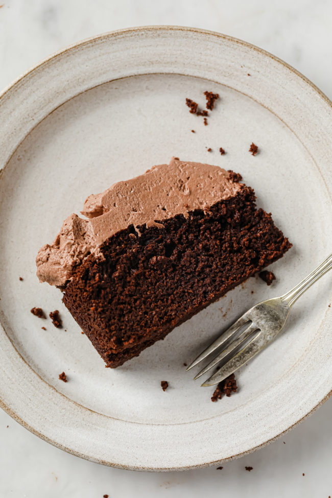 EASY Keto Chocolate Cake - Super Fluffy With 4g Carbs Per Slice